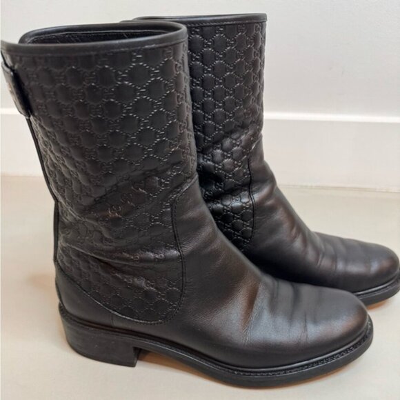 Authentic Gucci Leather Chelsea Boots | Size 7.5 | Logo Embossed - Picture 1 of 16